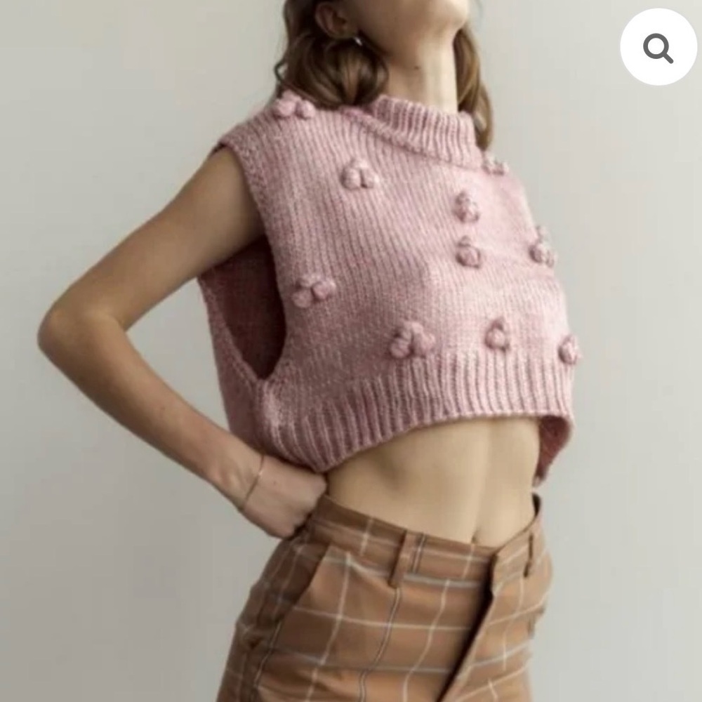 Urban Outfitters | Pink and Cream Emma Bauble Cropped Knit Sweater Vest | Sz M